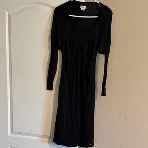 Chic Long Sleeve Black Dress